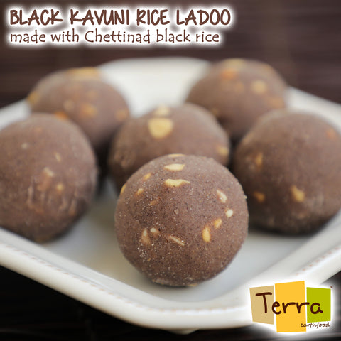 Terra-Kavuni Rice Ladoo